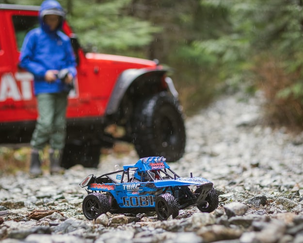 Fast RC Cars Under $100