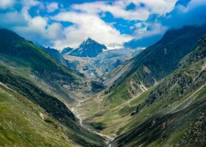 hampta pass trek